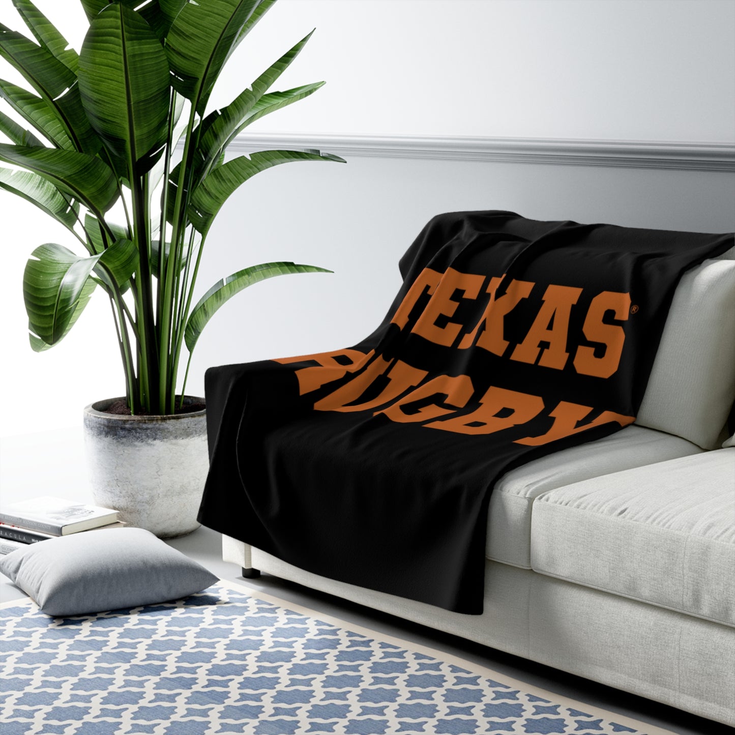 Cozy Texas Rugby Sherpa Fleece Blanket - Perfect for Game Days & Outdoor Events